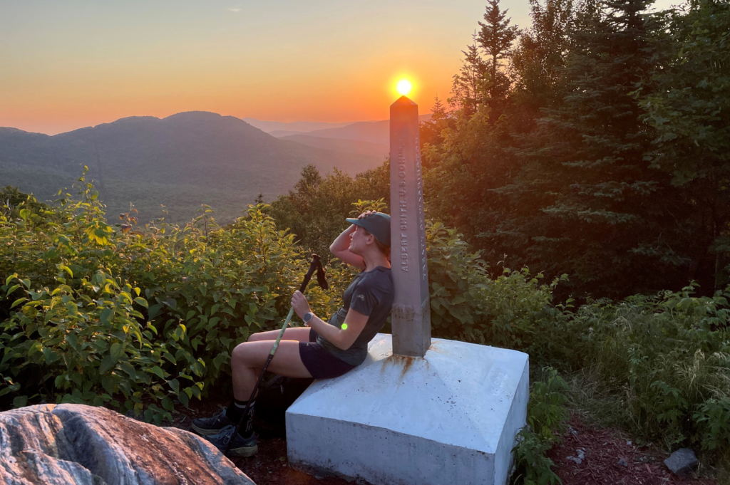 Liz Derstine sets an FKT.